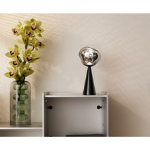 Charger l'image dans la galerie, Melt Portable Black LED